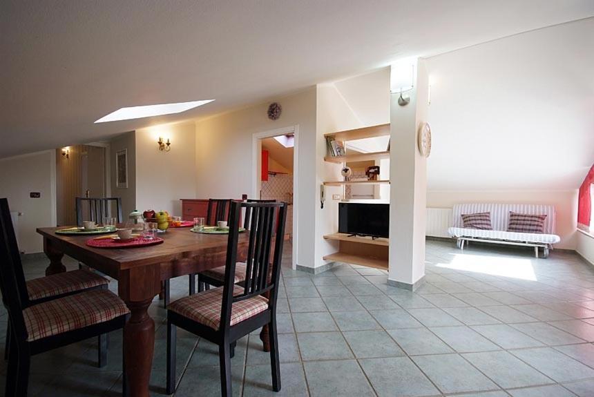 Residence Della Luna Porto Azzurro Luaran gambar