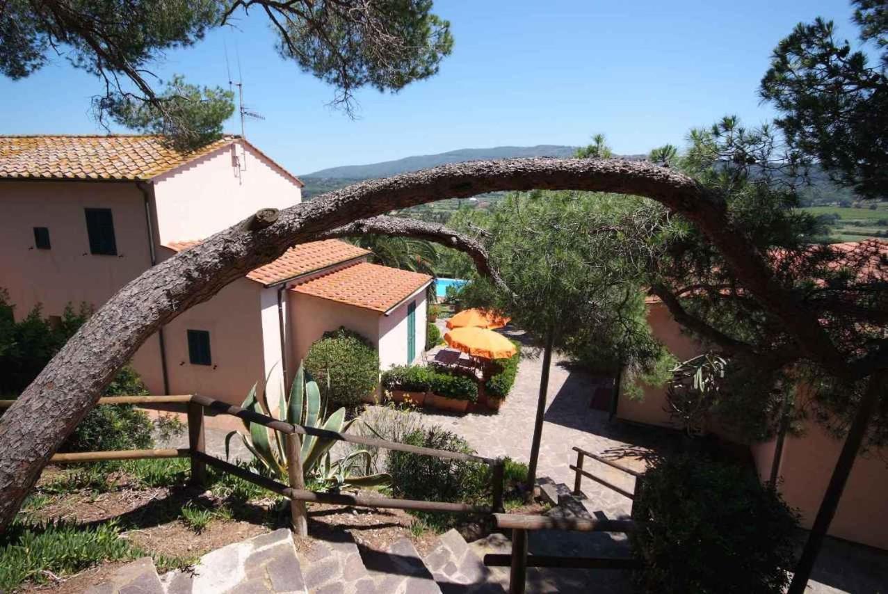 Residence Della Luna Porto Azzurro Luaran gambar