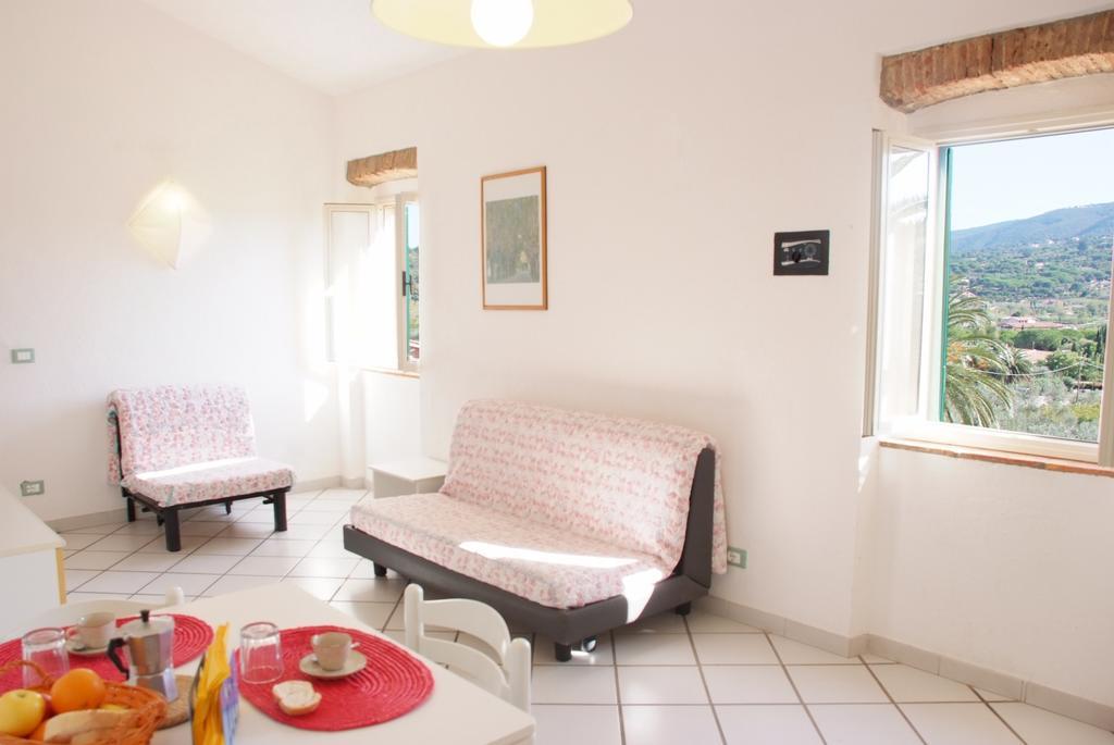 Residence Della Luna Porto Azzurro Luaran gambar