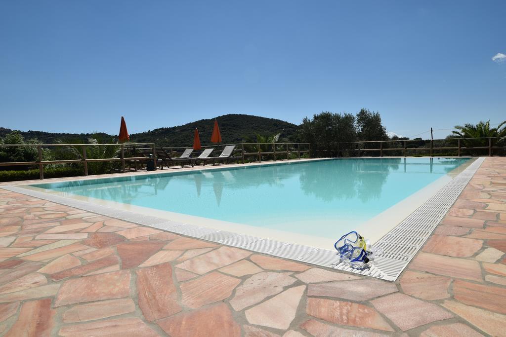 Residence Della Luna Porto Azzurro Luaran gambar