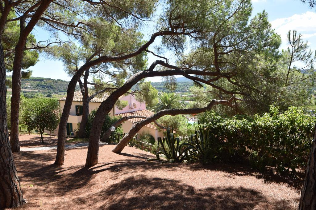 Residence Della Luna Porto Azzurro Luaran gambar