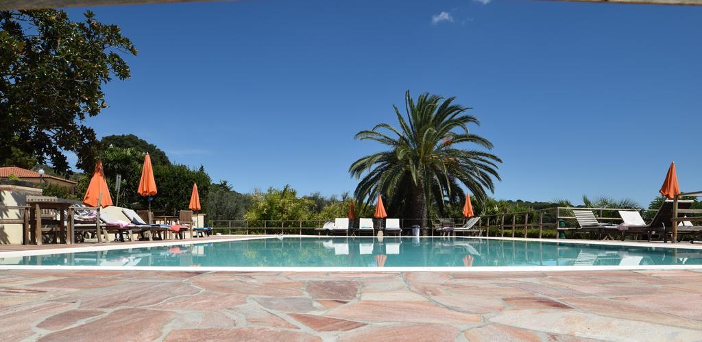 Residence Della Luna Porto Azzurro Luaran gambar
